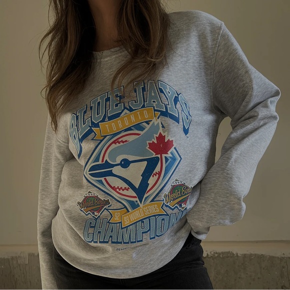 Peace Collective Sweaters - Toronto Blue Jays Vintage Cooperstown Collection Crewneck - Ash